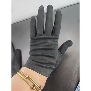 Vintage 50s-60s Ladies Matte Black Cotton Stretch Gloves  Wrist length  One size